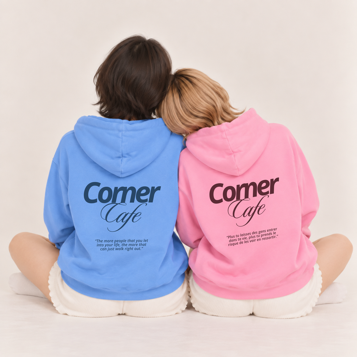 Hoodie unisexe À tous les garçons que j'ai aimés – "Corner Cafe"